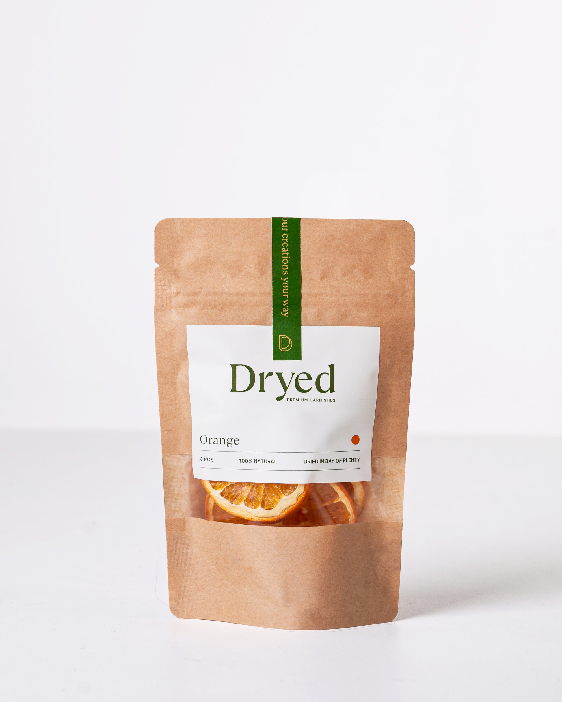 100% natural dehydrated orange garnish for cocktails, drinks and platters.