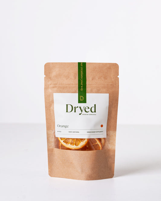 100% natural dehydrated orange garnish for cocktails, drinks and platters.
